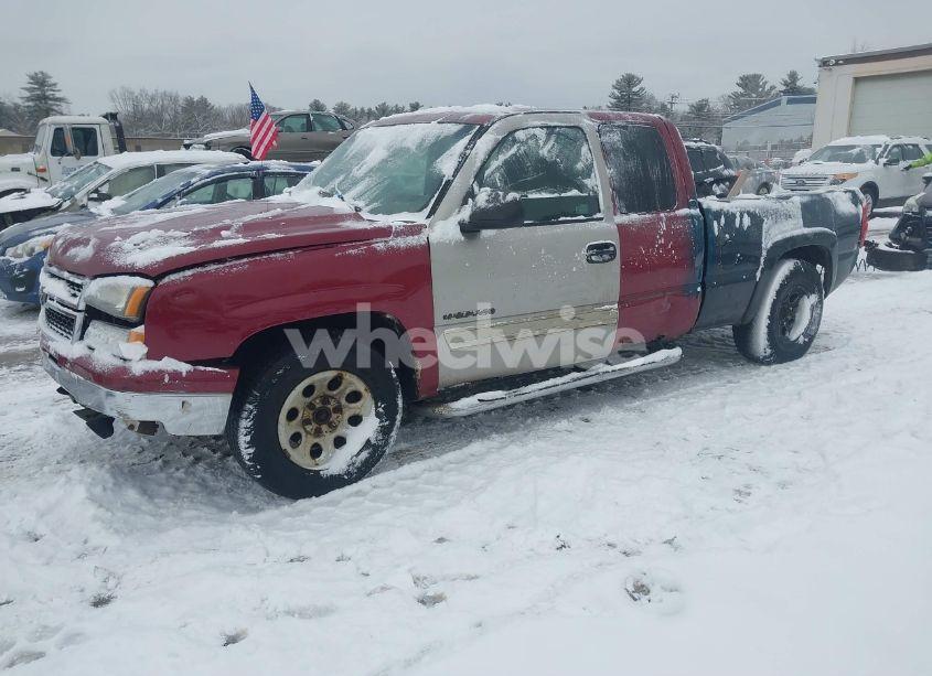 Photo 2 of 2007 Chevrolet Silverado 1500 CLASSIC LT1 (VIN 1GCEK19Z17E135296)