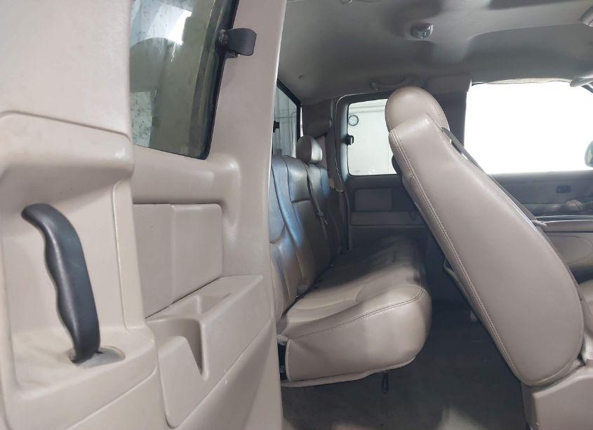 Photo 8 of 2007 Chevrolet Silverado 1500 CLASSIC LT1 (VIN 1GCEK19Z17Z115946)