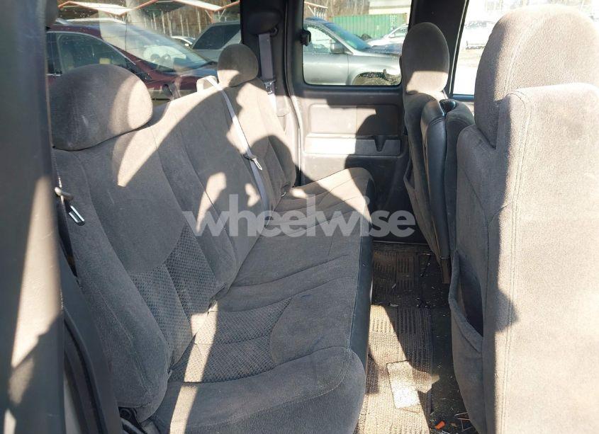 Photo 8 of 2006 Chevrolet Silverado 1500 LT1 (VIN 1GCEK19Z26E231050)