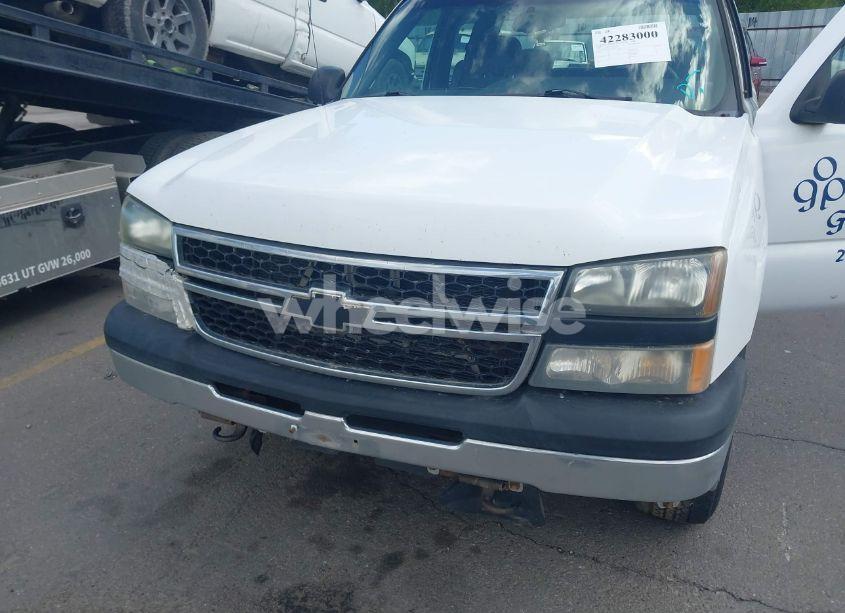 Photo 6 of 2007 Chevrolet Silverado 1500 CLASSIC WORK TRUCK (VIN 1GCEK19Z27E124453)