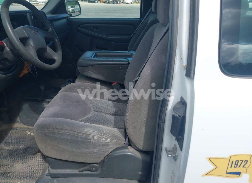 Photo 8 of 2007 Chevrolet Silverado 1500 CLASSIC WORK TRUCK (VIN 1GCEK19Z27E124453)