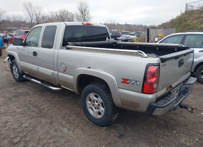 Photo 3 of 2006 Chevrolet Silverado 1500 LT1 (VIN 1GCEK19Z36Z290147)