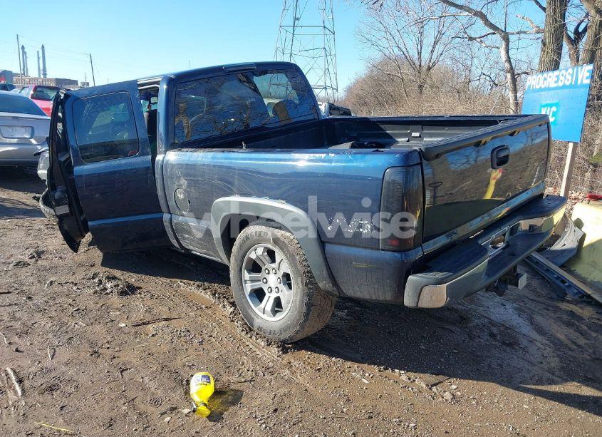 Photo 3 of 2007 Chevrolet Silverado 1500 CLASSIC LT1 (VIN 1GCEK19Z37E154898)