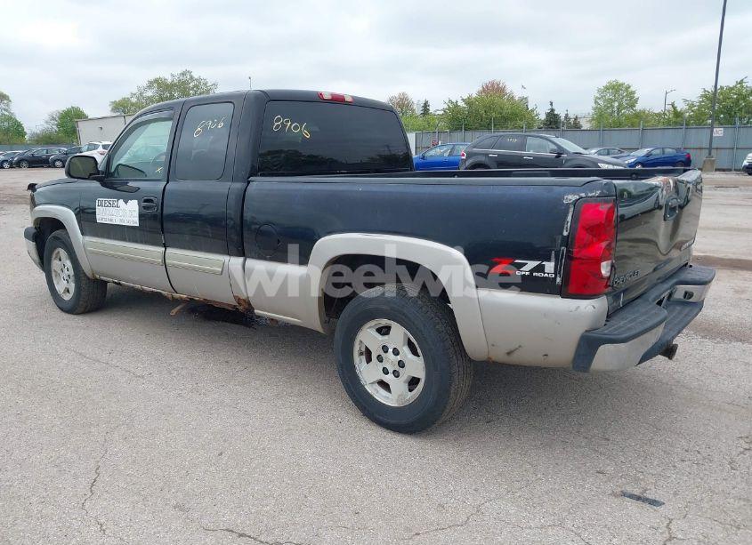 Photo 3 of 2005 Chevrolet Silverado 1500 Z71 (VIN 1GCEK19Z45Z133788)