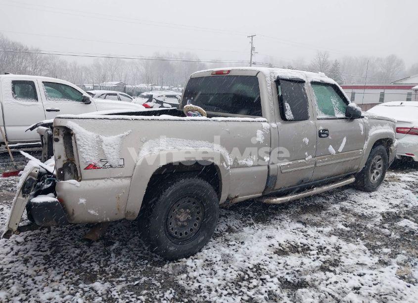 Photo 4 of 2007 Chevrolet Silverado 1500 CLASSIC LT2 (VIN 1GCEK19Z47Z179933)