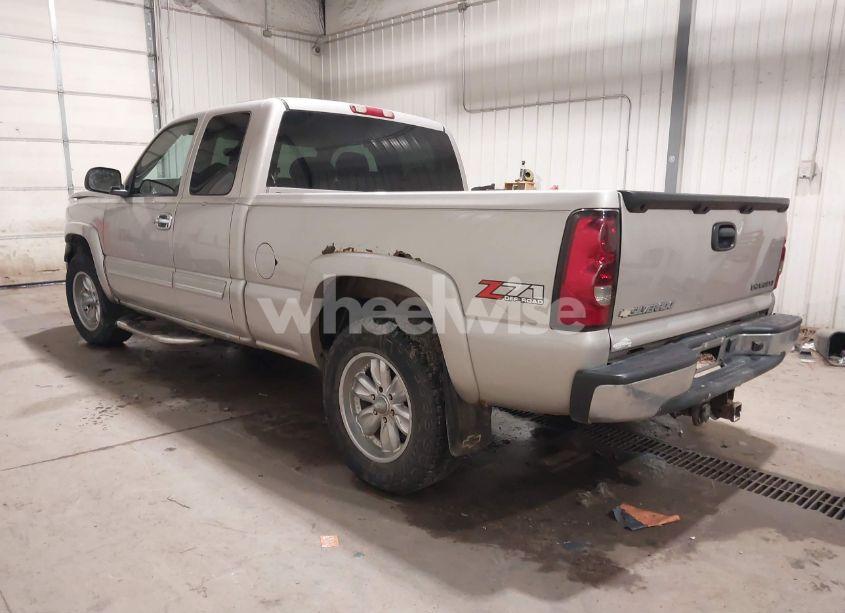 Photo 3 of 2005 Chevrolet Silverado 1500 Z71 (VIN 1GCEK19Z55Z148509)