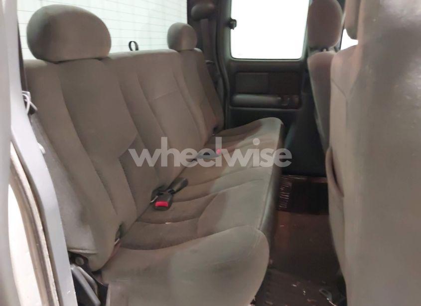 Photo 8 of 2005 Chevrolet Silverado 1500 Z71 (VIN 1GCEK19Z55Z148509)