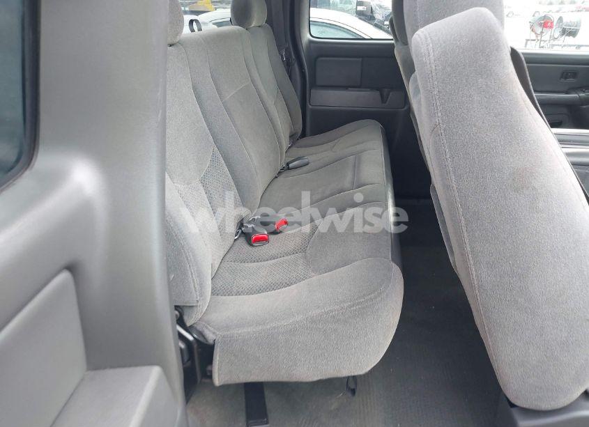 Photo 8 of 2005 Chevrolet Silverado 1500 Z71 (VIN 1GCEK19Z55Z214380)