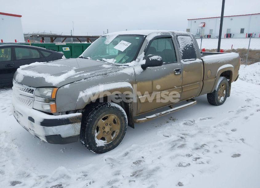 Photo 2 of 2007 Chevrolet Silverado 1500 CLASSIC LT1 (VIN 1GCEK19Z57Z202488)