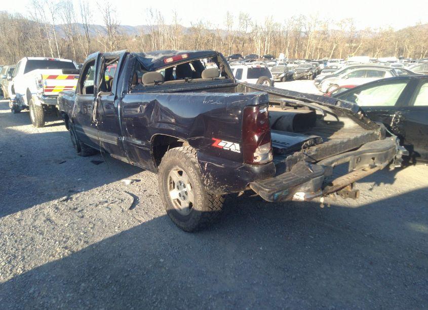 Photo 3 of 2005 Chevrolet Silverado 1500 Z71 (VIN 1GCEK19Z65Z319073)