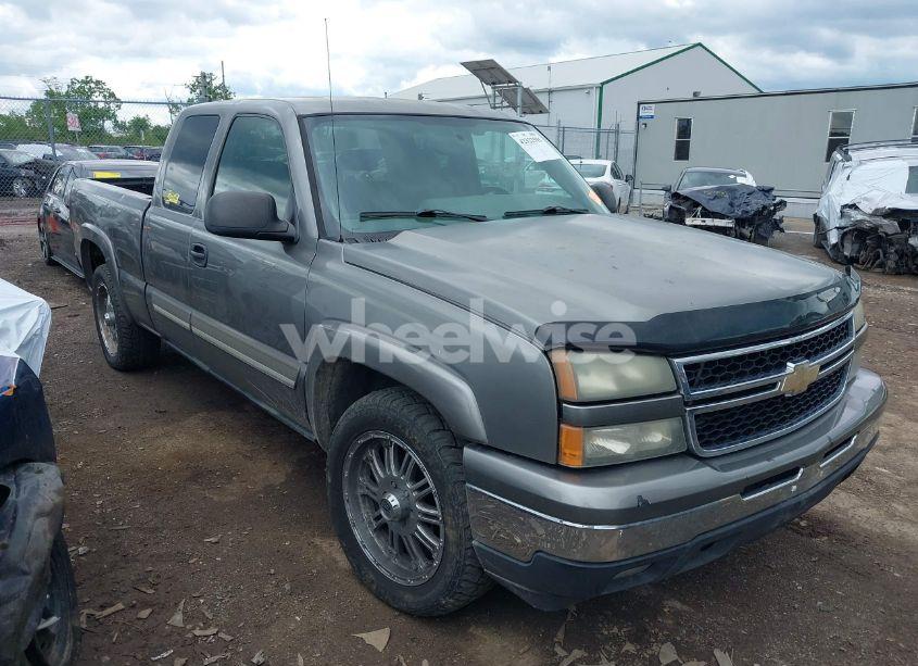 2006 Chevrolet Silverado 1500 LT2 (VIN 1GCEK19Z76Z178242) main photo