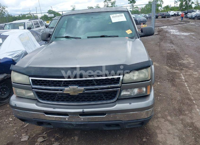 Photo 12 of 2006 Chevrolet Silverado 1500 LT2 (VIN 1GCEK19Z76Z178242)
