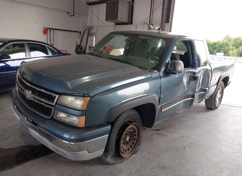 Photo 2 of 2007 Chevrolet Silverado 1500 CLASSIC LT2 (VIN 1GCEK19Z77Z130709)