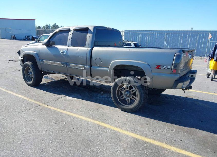 Photo 3 of 2007 Chevrolet Silverado 1500 CLASSIC LT1 (VIN 1GCEK19Z97Z170547)