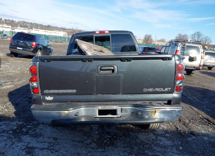 Photo 15 of 2005 Chevrolet Silverado 1500 Z71 (VIN 1GCEK19ZX5Z130085)