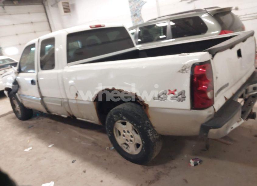 Photo 3 of 2006 Chevrolet Silverado 1500 LT1 (VIN 1GCEK19ZX6Z200539)