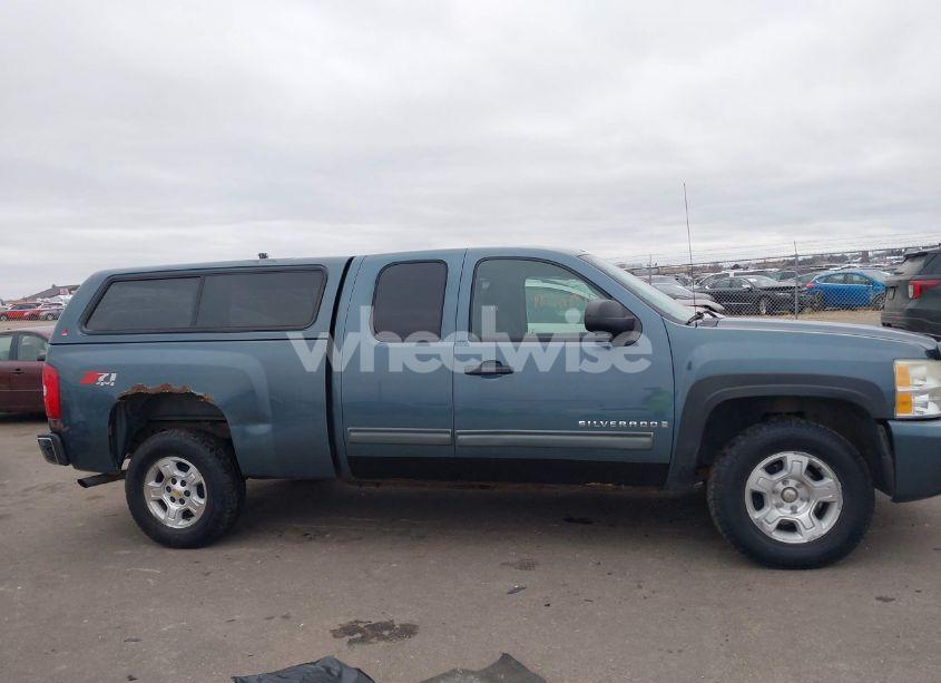 Photo 13 of 2009 Chevrolet Silverado 1500 LT (VIN 1GCEK29009Z108562)