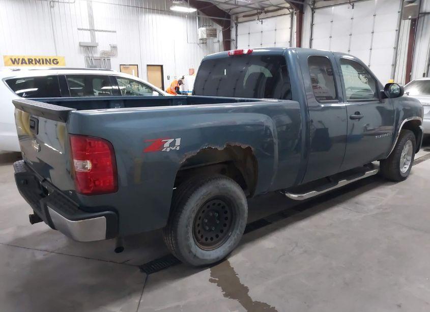 Photo 4 of 2009 Chevrolet Silverado 1500 LT (VIN 1GCEK29009Z270210)