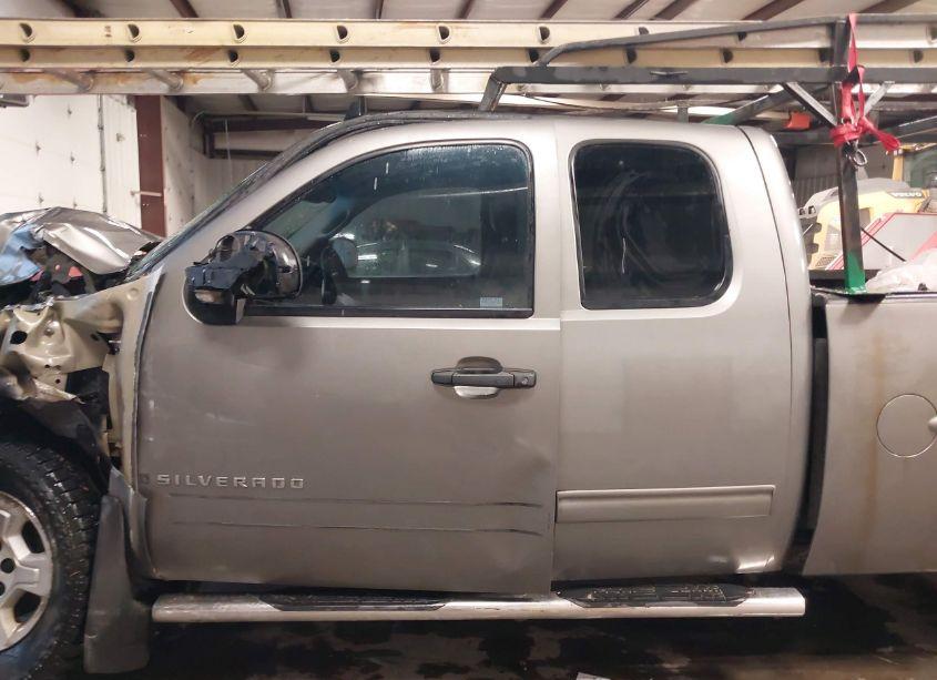 Photo 15 of 2009 Chevrolet Silverado 1500 LT (VIN 1GCEK29029Z120986)