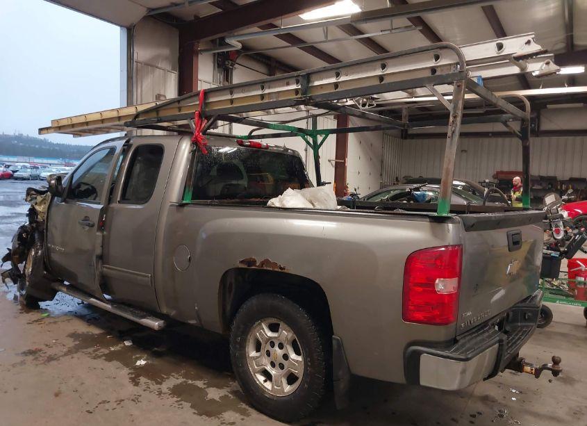 Photo 3 of 2009 Chevrolet Silverado 1500 LT (VIN 1GCEK29029Z120986)