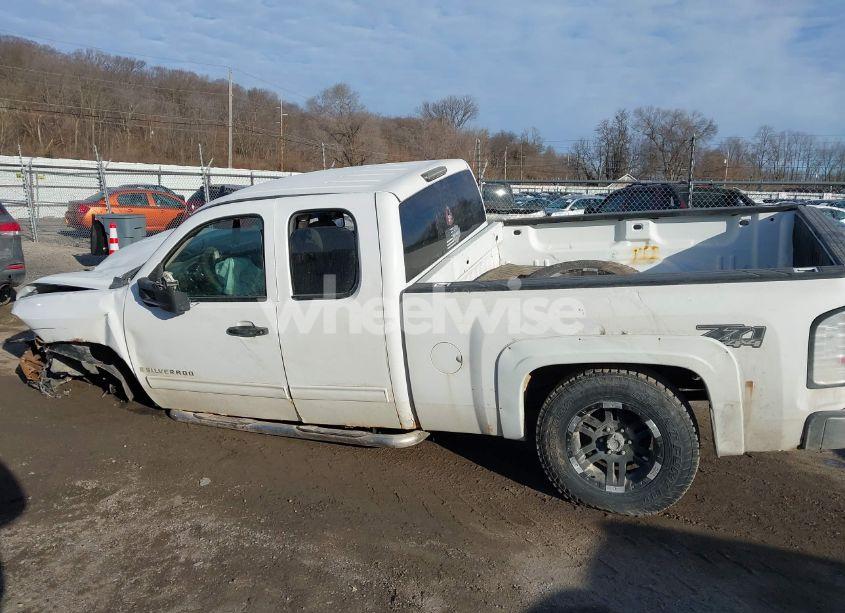 Photo 15 of 2009 Chevrolet Silverado 1500 LT (VIN 1GCEK29029Z141921)