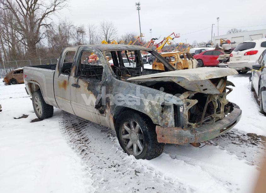 2009 Chevrolet Silverado 1500 LT (VIN 1GCEK29029Z267230) main photo
