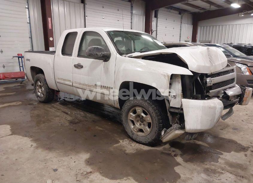 2009 Chevrolet Silverado 1500 LT (VIN 1GCEK29049Z105986) main photo