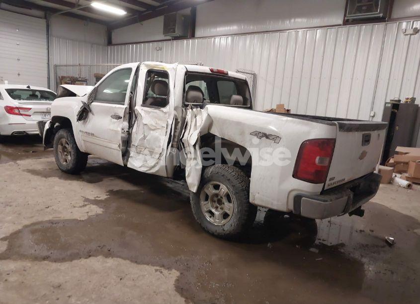 Photo 3 of 2009 Chevrolet Silverado 1500 LT (VIN 1GCEK29049Z105986)