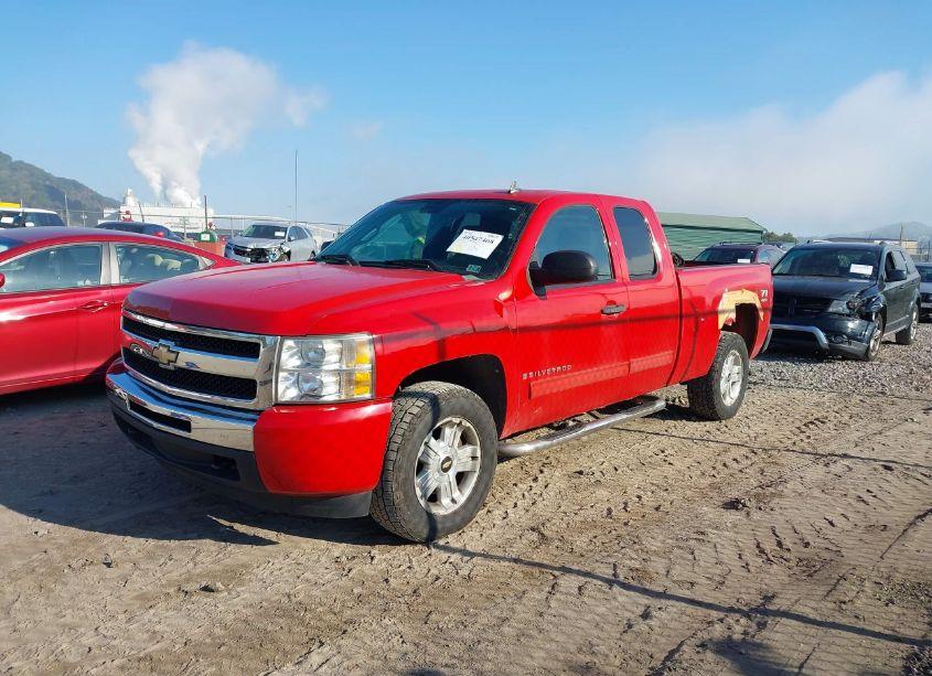 Photo 2 of 2009 Chevrolet Silverado 1500 LT (VIN 1GCEK29059Z277234)