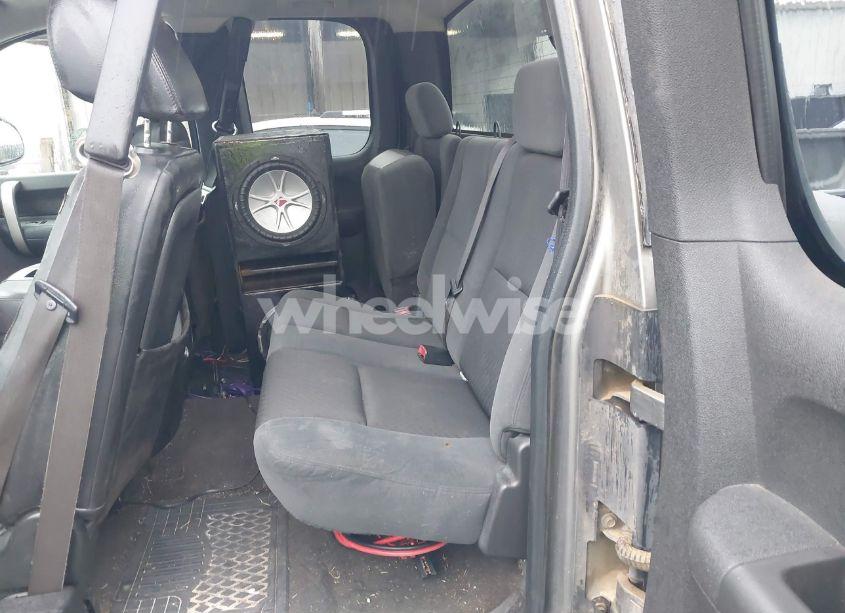 Photo 8 of 2009 Chevrolet Silverado 1500 LT (VIN 1GCEK29069Z125916)
