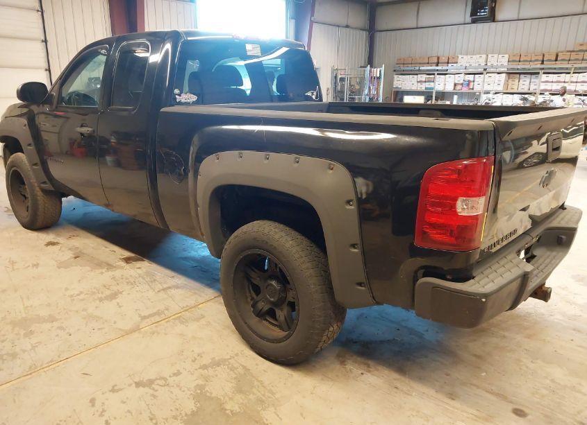 Photo 3 of 2009 Chevrolet Silverado 1500 (VIN 1GCEK29069Z297055)