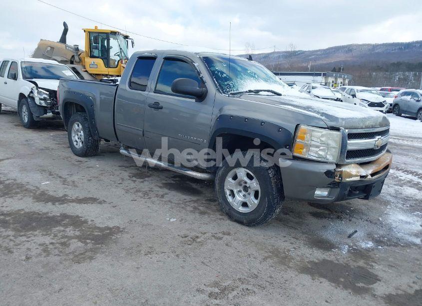 2009 Chevrolet Silverado 1500 LT (VIN 1GCEK29079Z140800) main photo