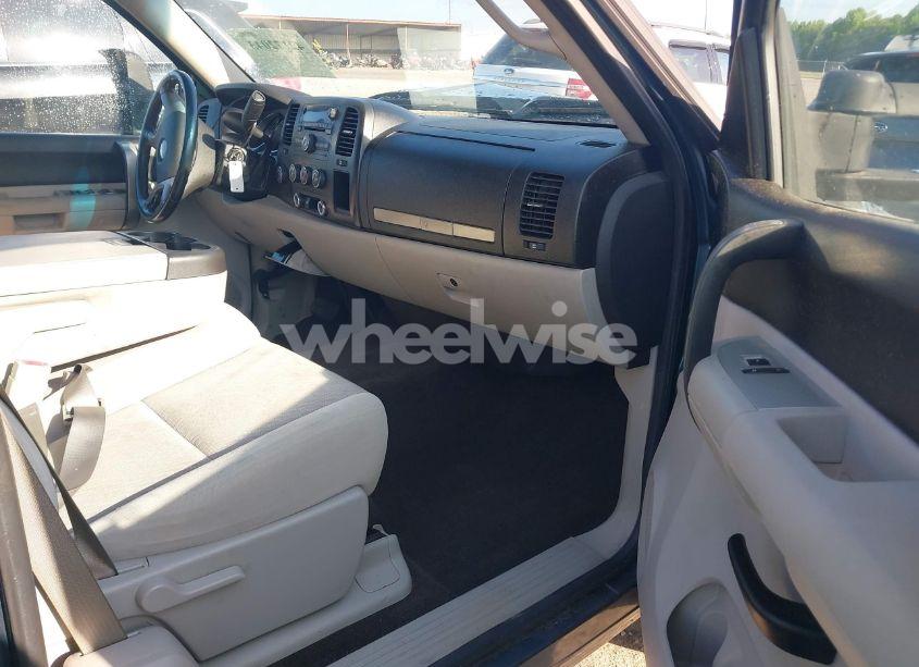 Photo 5 of 2009 Chevrolet Silverado 1500 LT (VIN 1GCEK29079Z213874)