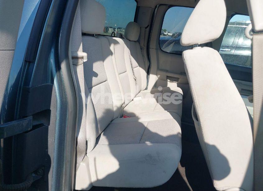 Photo 8 of 2009 Chevrolet Silverado 1500 LT (VIN 1GCEK29079Z213874)