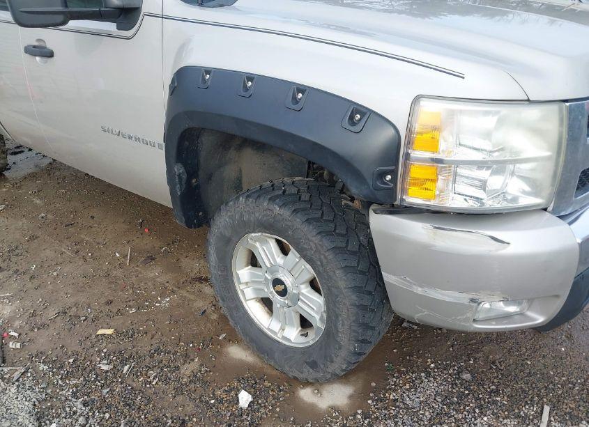 Photo 6 of 2009 Chevrolet Silverado 1500 LT (VIN 1GCEK29089Z112424)