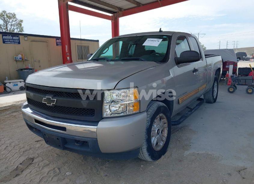 Photo 2 of 2009 Chevrolet Silverado 1500 LT (VIN 1GCEK29089Z273937)