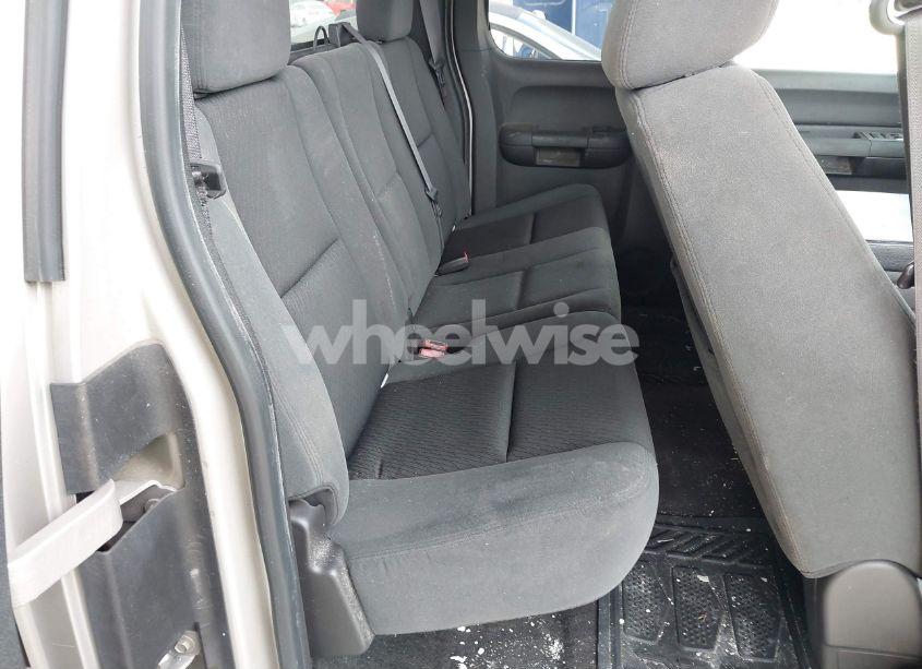 Photo 8 of 2009 Chevrolet Silverado 1500 LT (VIN 1GCEK29089Z273937)