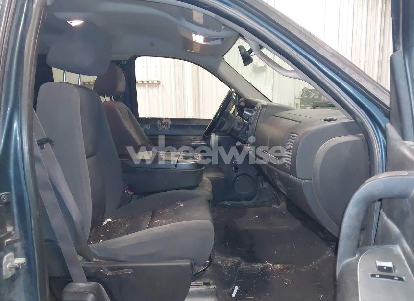 Photo 5 of 2009 Chevrolet Silverado 1500 LT (VIN 1GCEK29099Z286552)