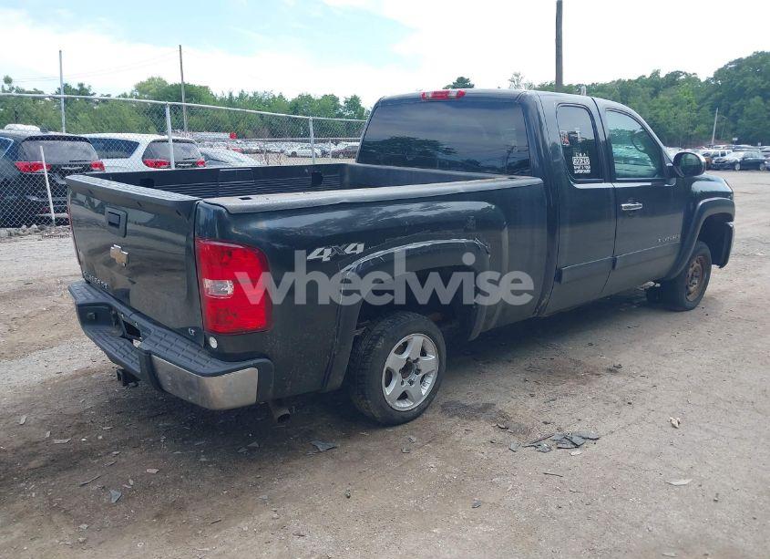 Photo 4 of 2009 Chevrolet Silverado 1500 LT (VIN 1GCEK29C09Z290404)