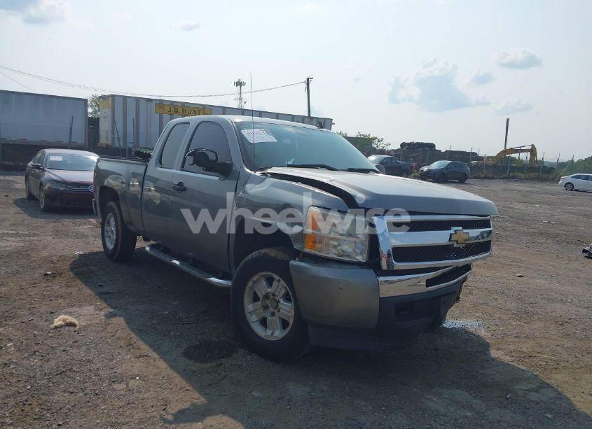2009 Chevrolet Silverado 1500 LT (VIN 1GCEK29J09Z105458) main photo