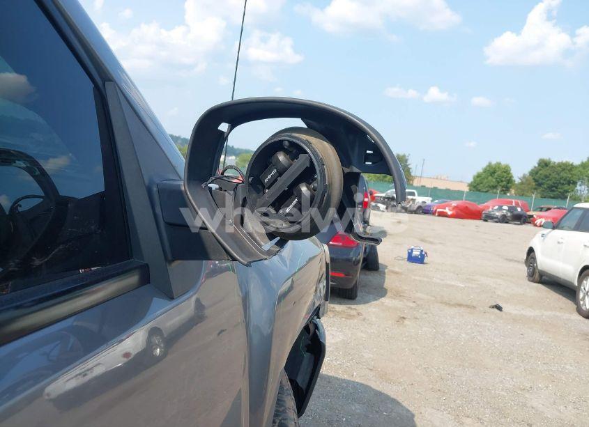 Photo 13 of 2009 Chevrolet Silverado 1500 LT (VIN 1GCEK29J09Z105458)