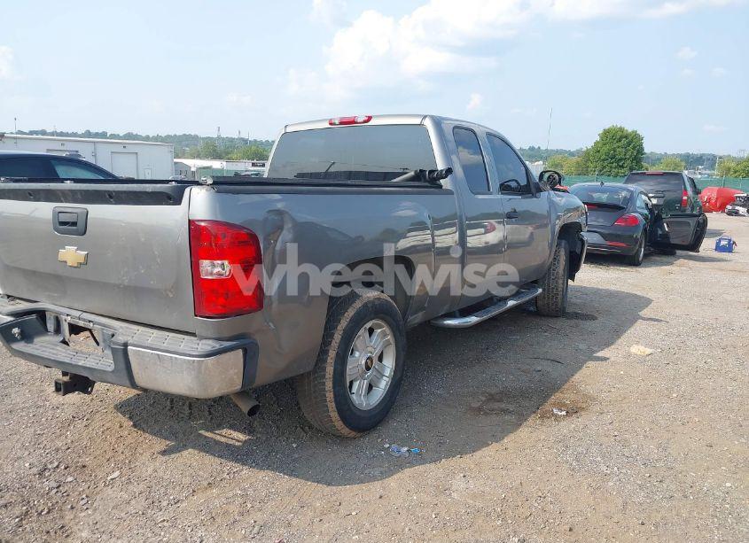 Photo 4 of 2009 Chevrolet Silverado 1500 LT (VIN 1GCEK29J09Z105458)