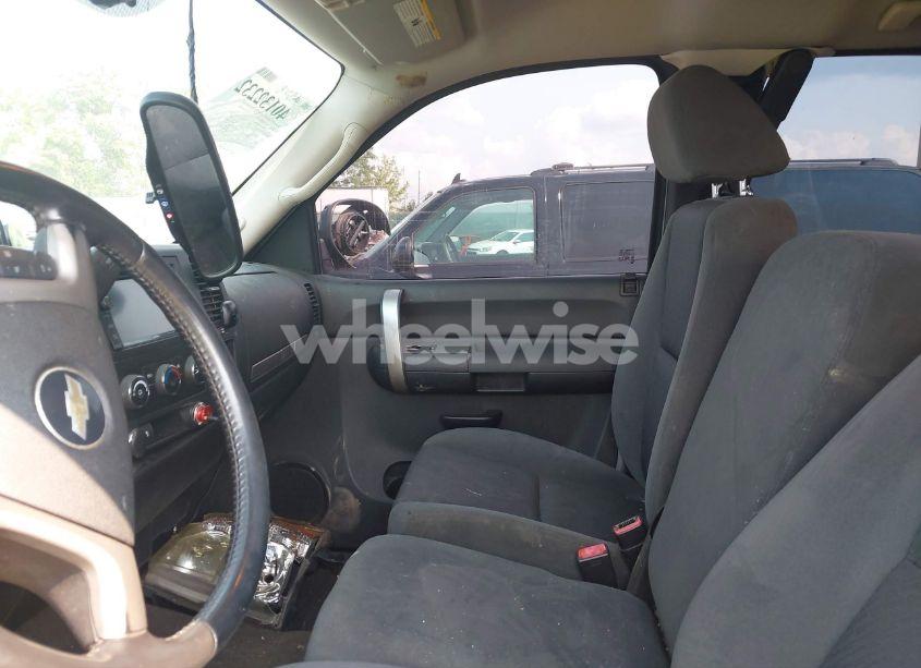 Photo 5 of 2009 Chevrolet Silverado 1500 LT (VIN 1GCEK29J09Z105458)