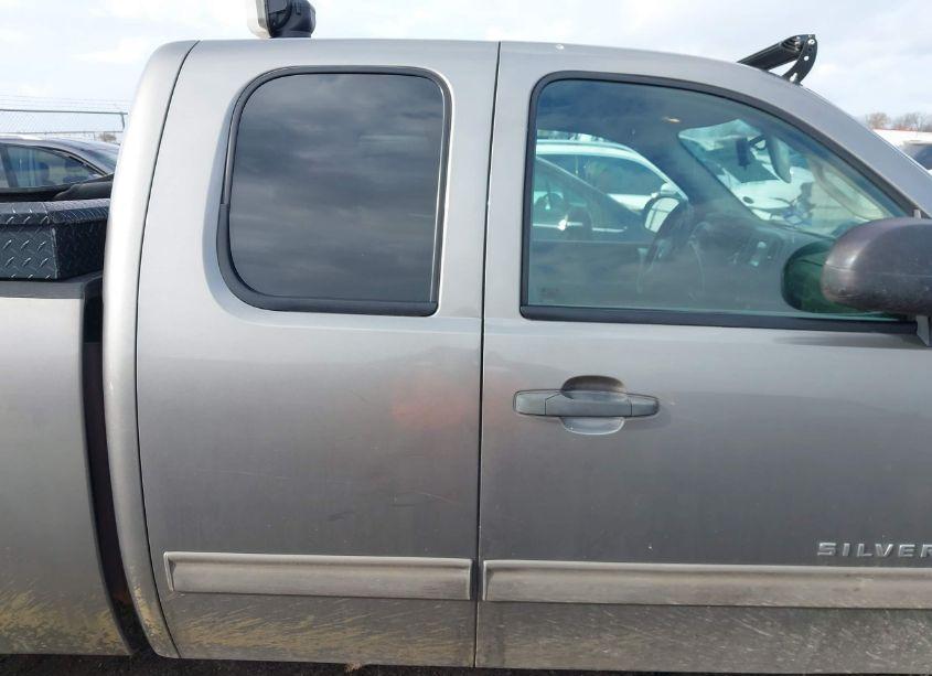 Photo 13 of 2009 Chevrolet Silverado 1500 LT (VIN 1GCEK29J19Z201261)
