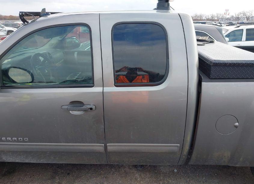 Photo 14 of 2009 Chevrolet Silverado 1500 LT (VIN 1GCEK29J19Z201261)