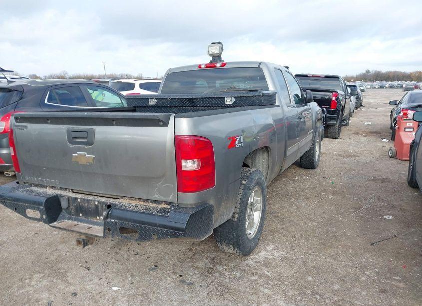 Photo 4 of 2009 Chevrolet Silverado 1500 LT (VIN 1GCEK29J19Z201261)