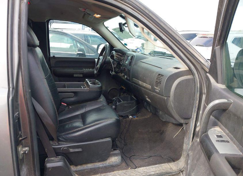 Photo 5 of 2009 Chevrolet Silverado 1500 LT (VIN 1GCEK29J19Z201261)