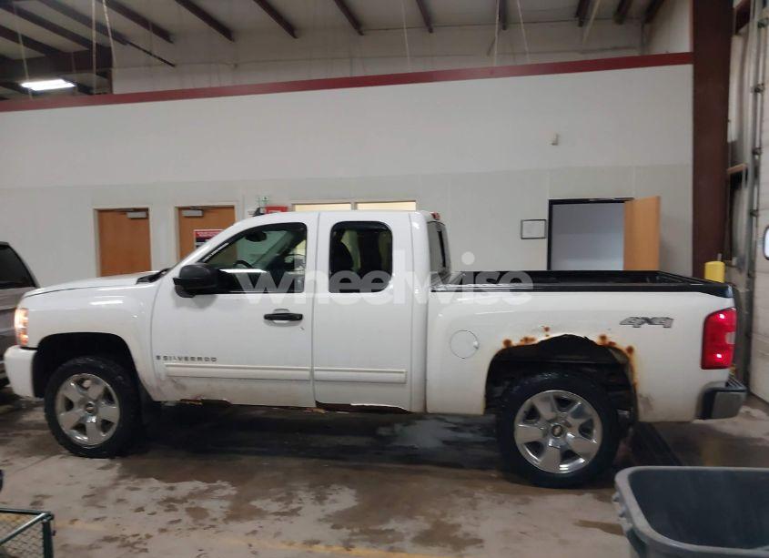 Photo 14 of 2009 Chevrolet Silverado 1500 LT (VIN 1GCEK29J39Z103946)