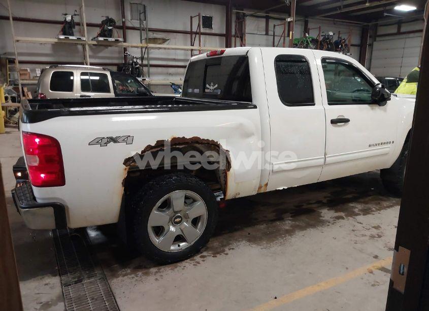 Photo 4 of 2009 Chevrolet Silverado 1500 LT (VIN 1GCEK29J39Z103946)