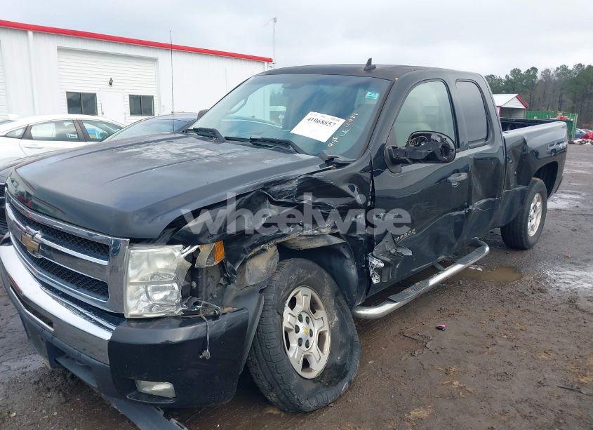 Photo 2 of 2009 Chevrolet Silverado 1500 LT (VIN 1GCEK29J59Z278828)